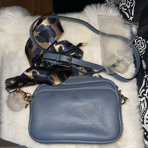 Pom Pom London Mayfair. Beautiful slate blue leather purse. - Picture 8 of 8